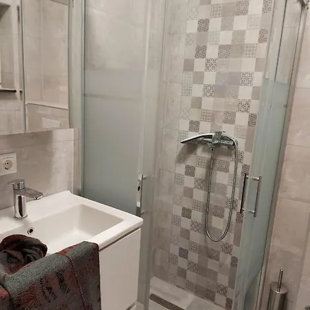 Appartement Grosse-und-schoene-ferienwohnung-mit-tv-wlan-balkon-parkplatz-inkl Lübeck